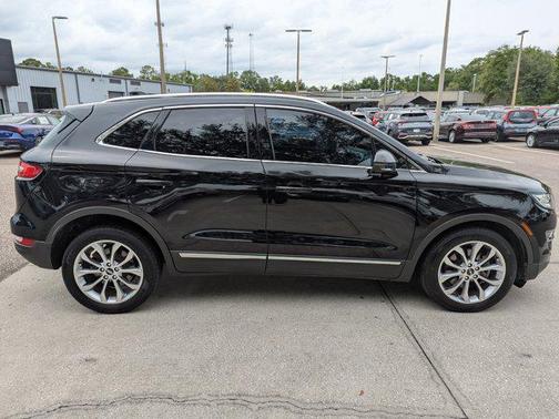2019 Lincoln MKC Select