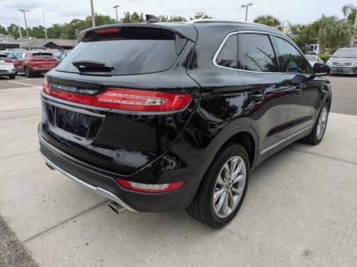2019 Lincoln MKC Select