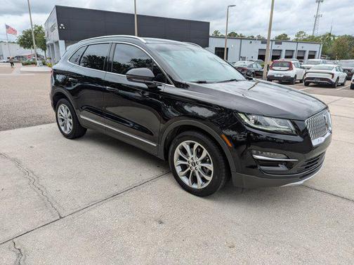 2019 Lincoln MKC Select