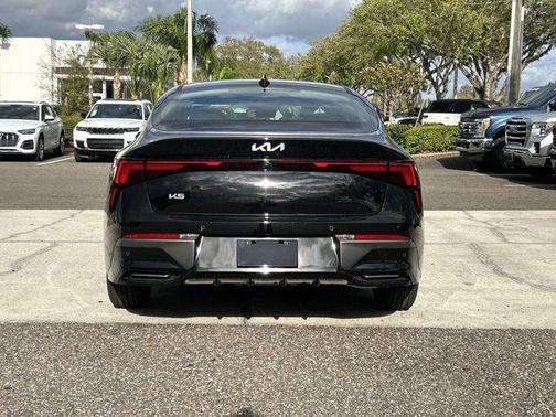 2025 Kia K5 LXS