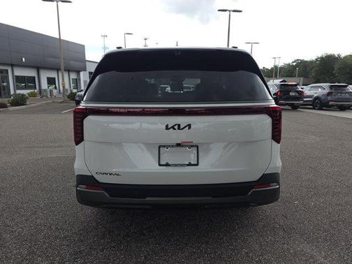 2025 Kia Carnival SX Prestige