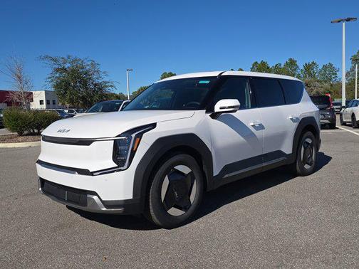 2026 Kia EV9 Light Long Range