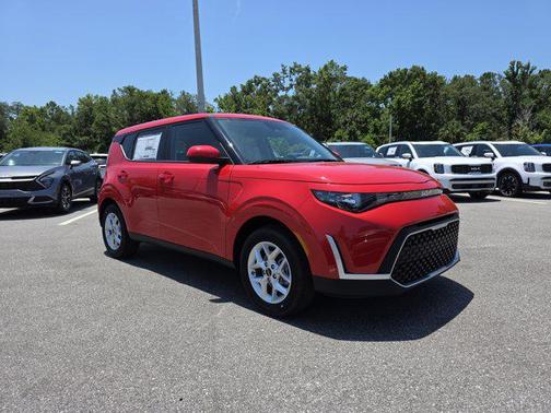 2025 Kia Soul LX