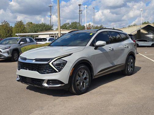 2024 Kia Sportage SX