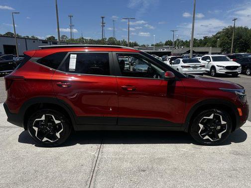 2025 Kia Seltos S