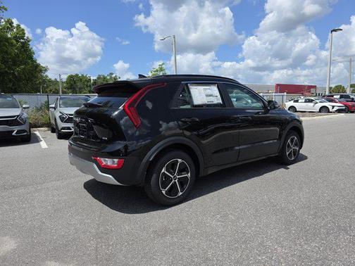 2025 Kia Niro EX