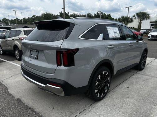 2025 Kia Sorento EX