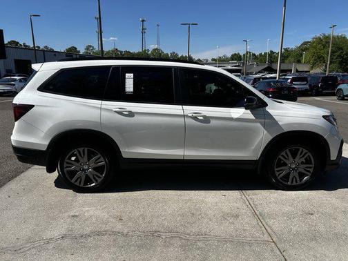 2022 Honda Pilot 2WD Sport