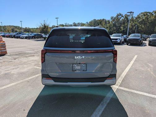 2026 Kia Carnival Hybrid EX