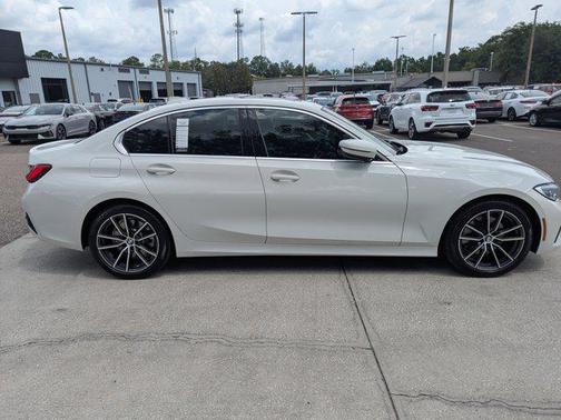 2021 BMW 330 330i