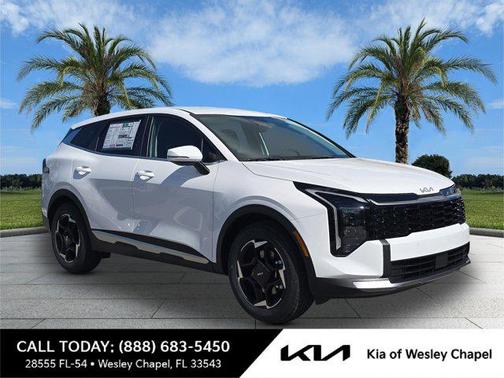Glacial White Pearl 2026 Kia Sportage EX