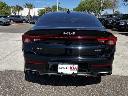 2024 Kia K5 GT-Line