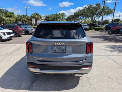 2025 Kia Sorento SX