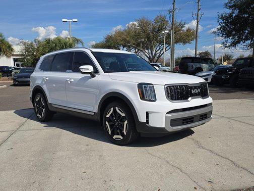 2023 Kia Telluride EX