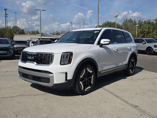2023 Kia Telluride EX