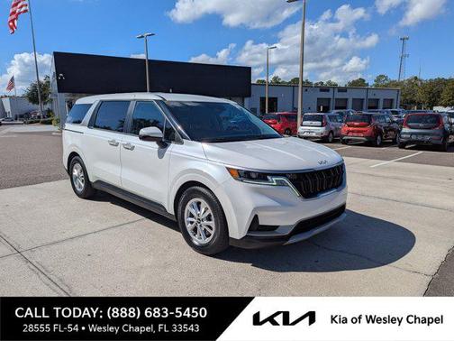 2022 Kia Carnival LXS