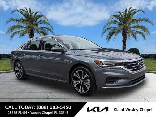 2022 Volkswagen Passat 2.0T SE