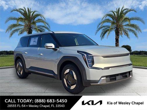 2026 Kia EV9 Light Long Range