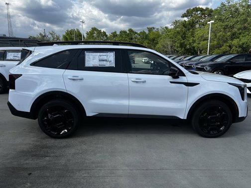 2025 Kia Sorento SX