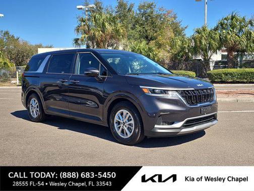 2024 Kia Carnival LX