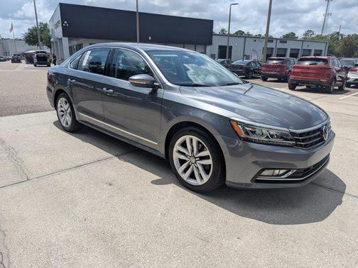 2016 Volkswagen Passat 1.8T SEL