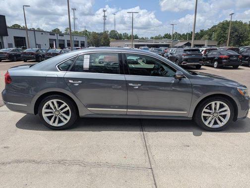 2016 Volkswagen Passat 1.8T SEL
