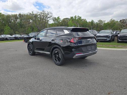 Ebony Black 2026 Kia Sportage EX