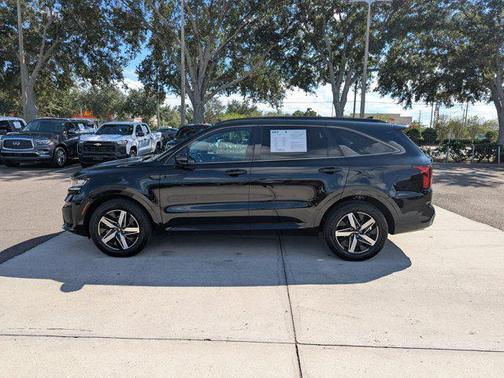 2022 Kia Sorento S