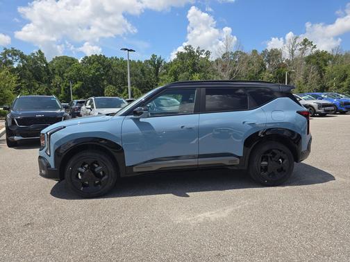 Frost Blue 2027 Kia Seltos X-Line S