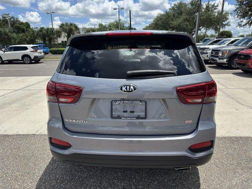 2020 Kia Sorento LX