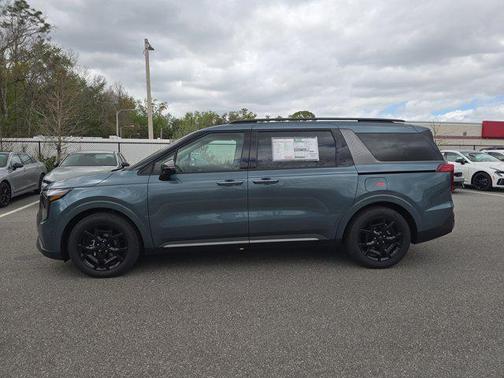 2026 Kia Carnival SX