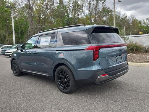 2026 Kia Carnival SX