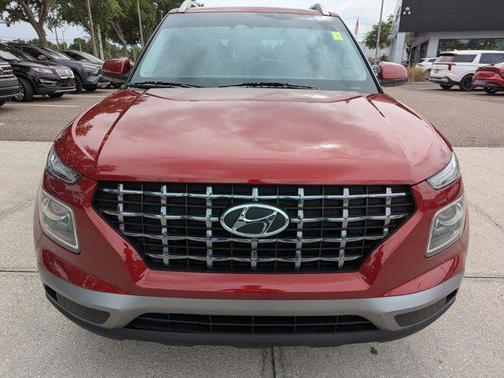 2023 Hyundai VENUE SEL