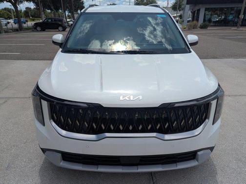 2025 Kia Carnival EX