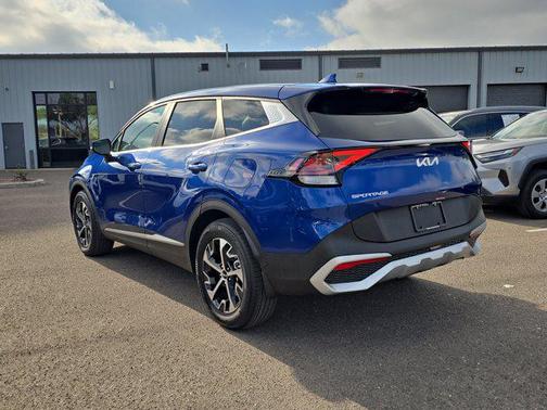 2025 Kia Sportage EX