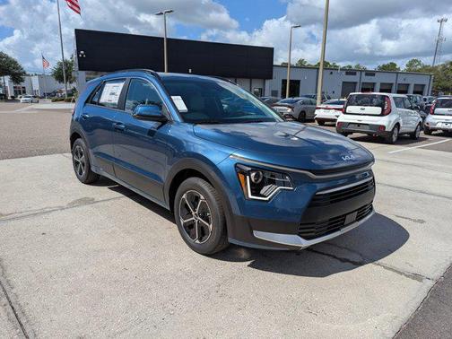 2025 Kia Niro EX