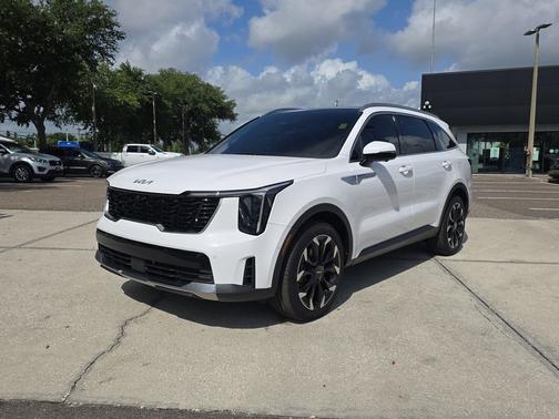 Glacial White Pearl 2025 Kia Sorento SX