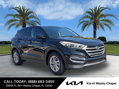 2017 Hyundai TUCSON SE