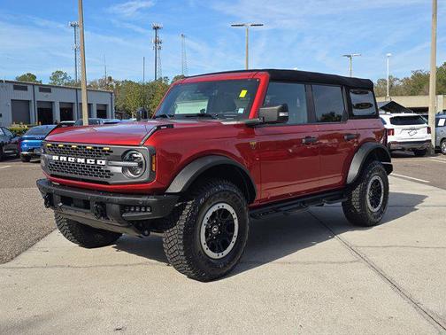 2023 Ford Bronco Badlands