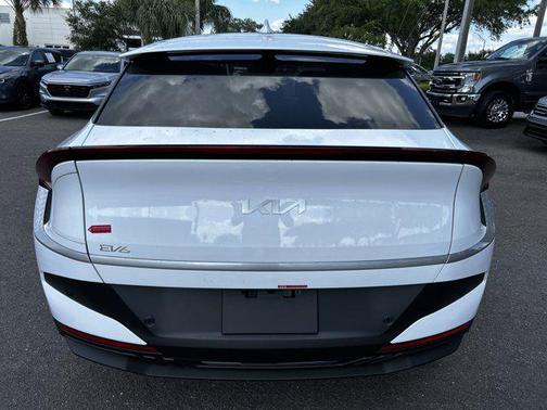 2025 Kia EV6 Light Long Range