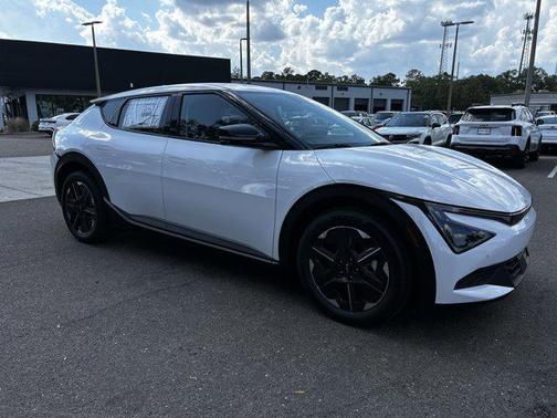 2025 Kia EV6 Light Long Range