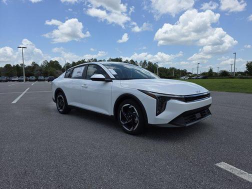 2025 Kia K4 EX