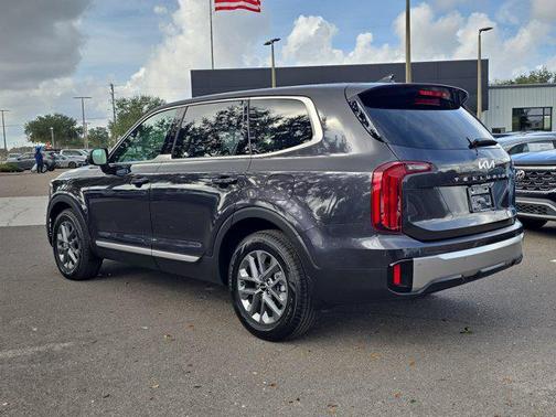 2025 Kia Telluride LX
