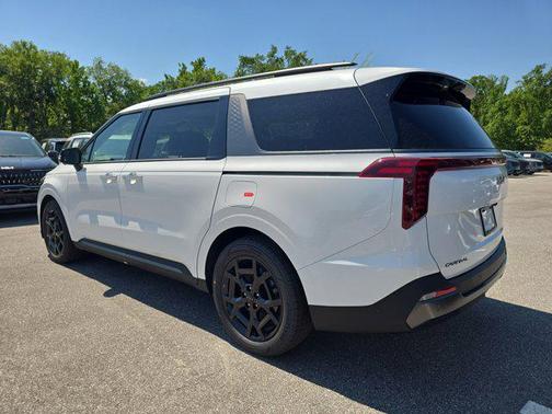 White Pearl 2026 Kia Carnival SX Prestige