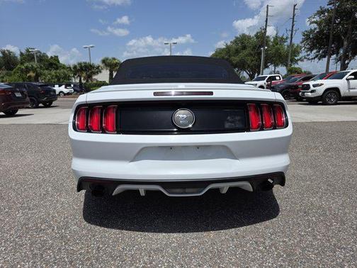 2015 Ford Mustang EcoBoost Premium