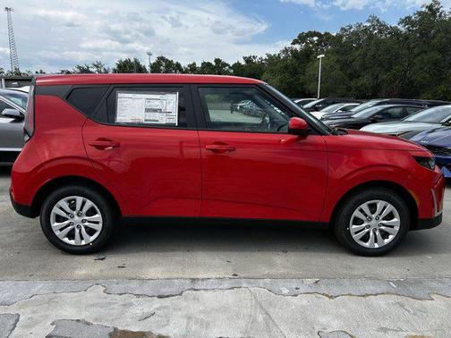 2025 Kia Soul LX