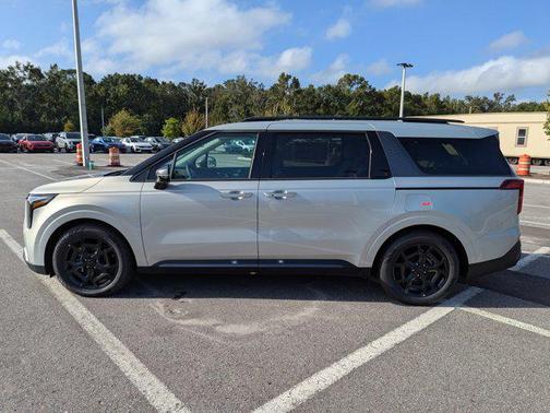 2026 Kia Carnival SX