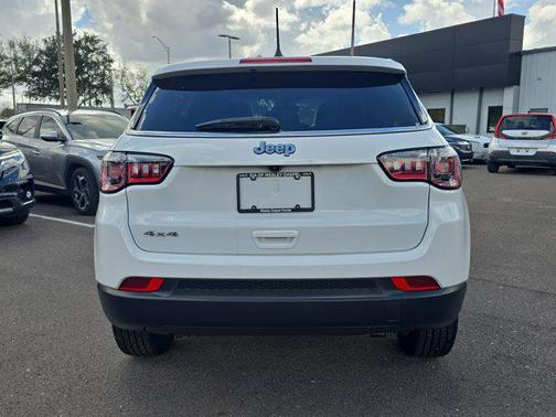 2023 Jeep Compass Sport