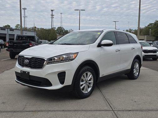 2019 Kia Sorento LX