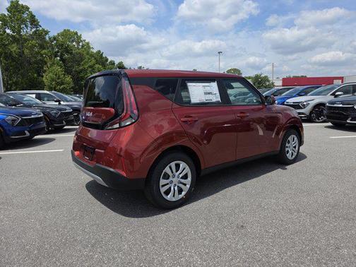 2025 Kia Soul LX